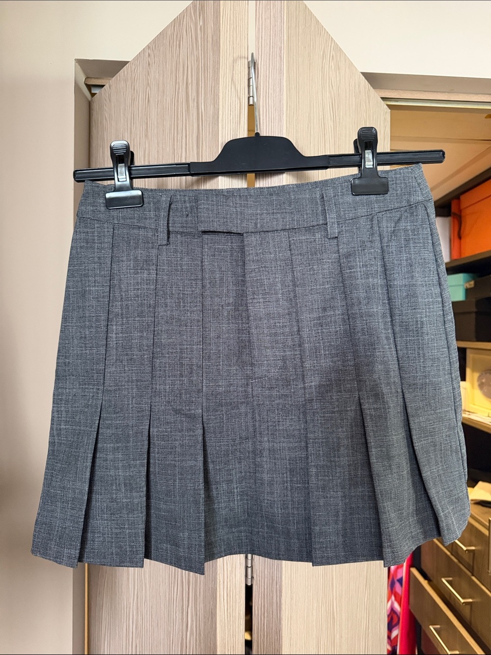 Commense Gray Pleated Mini Skirt